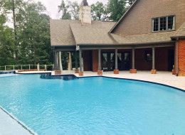 01_large_gunite_pool_birmingham.jpg